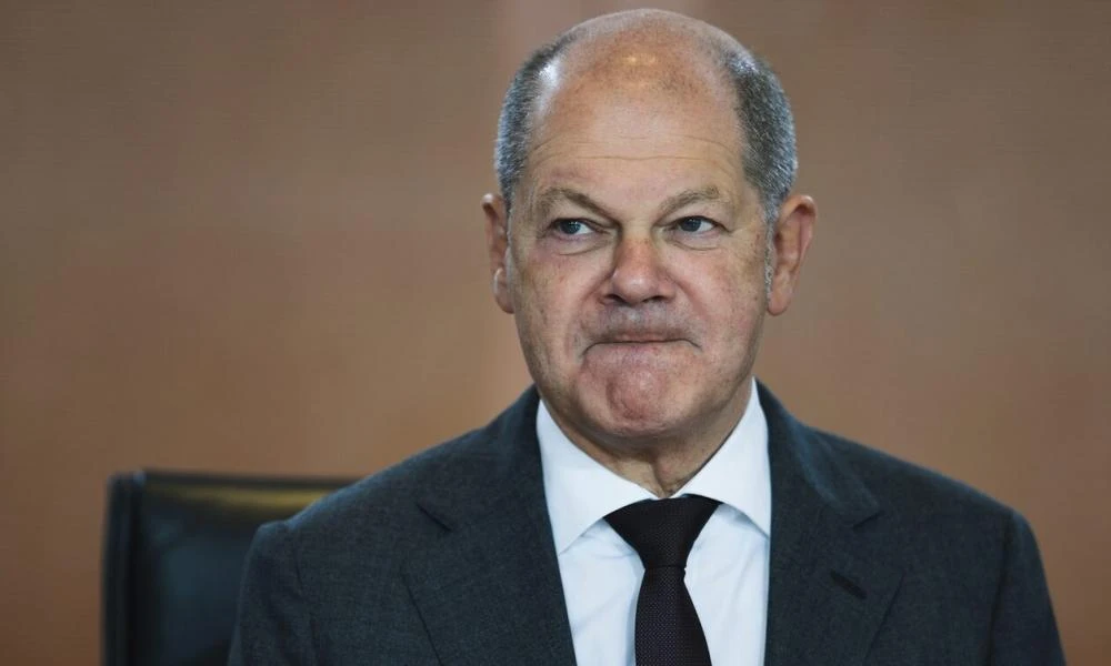 Σολτς: Η απελπισία και το μπλόκο από την Άνω Βουλή
